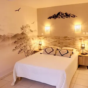 https://modernite-au-coeur-des-montagnes-confort-et-calme.midi-pyreneeshotels.com